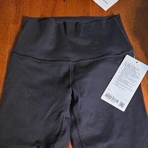 Black Wunder Under HR Tight 25" Luon Leggings